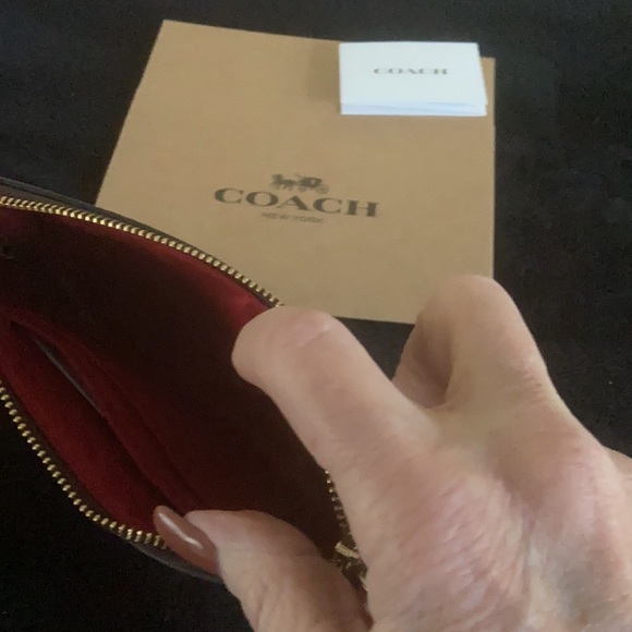 Coach small wristlet - Picture 3 of 6